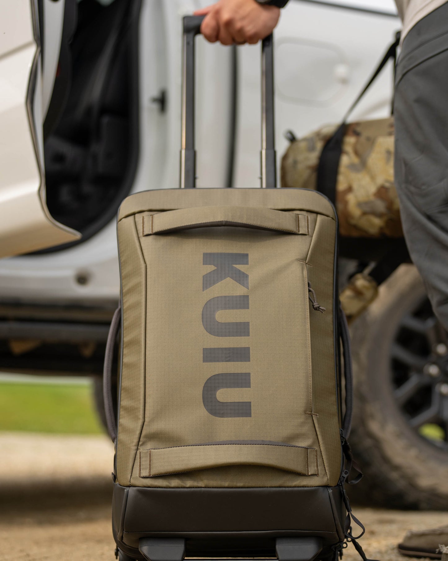 Waypoint 3000 Carry-On Roller